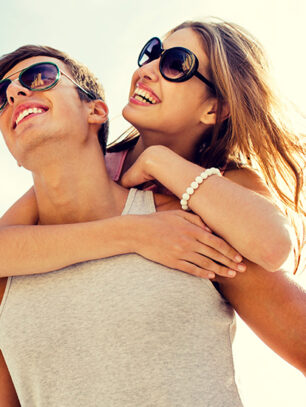 5 Holiday Dental Tips to Keep Your Teeth Healthy